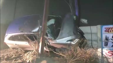 कनाड़िया: कनाड़िया क्षेत्र में दो भीषण सड़क हादसों में पुलिस ने वाहन चालकों और सवारों के खिलाफ मुकदमा दर्ज किया