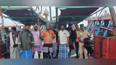 மணமேல்குடி: பொன்னகரம் கிராமத்தில் இருந்து மங்கக் கடலில் மீன் பிடிக்க சென்ற 4 மீனவர்கள் மாயம் தடையை மீறி சென்றவர்கள் மாயமானதால் கிராமத்தில் சோகம்