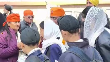 साकेत: गुरु गोबिंद सिंह जी के प्रकाश पर्व पर विधायक कार्यालय, Aurobindo Place Market में भव्य नगर कीर्तन का आयोजन