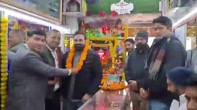 चिड़ावा: चिड़ावा में आस्था, सेवा और सम्मान का अनूठा संगम, ICSI चैप्टर के चेयरमैन सुनील शर्मा का हुआ सम्मान