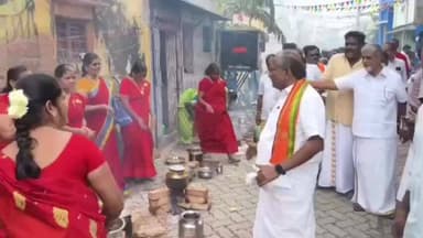 சிவகாசி: விவேகானந்தர் காலணியில் நம்ம ஊரு மோடி பொங்கல் விழா சிறப்பாக கொண்டாடப்பட்டது 50 பொங்கல் பானையில் பொங்கல் வைத்து அனைவருக்கும் வழங்கப்பட்டது