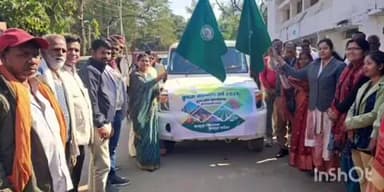 सोहागपुर: विधायक ने कलेक्ट्रेट परिसर में कृषि रथ को हरी झंडी दिखाकर रवाना किया