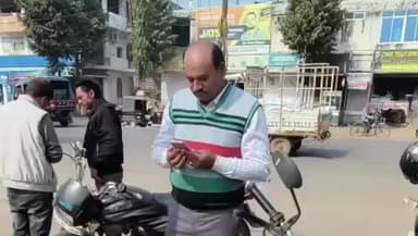 गुना नगर: टेकरी मंदिर में दर्शन करने गए शिक्षक के ब्रांडेड जूते चोरी, कैंट थाने में शिकायत दर्ज