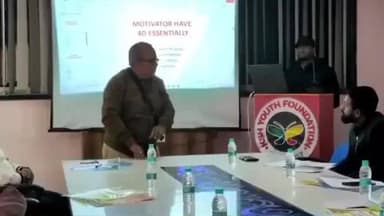 कोडरमा: झुमरीतिलैया के सेक्रेट हर्ट स्कूल में स्वैच्छिक रक्तदाता प्रेरक कार्यशाला का आयोजन