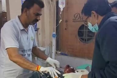 कांकेर: मानवता की मिसाल: जन सहयोग समाजसेवी संस्था कांकेर ने बेसहारा बुजुर्ग को दिया सहारा