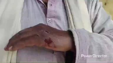 कर्वी: कर्वी के सैनिक नगर लोढ़वारा में जमीनी विवाद के चलते छोटे भाई ने बड़े भाई के साथ की मारपीट, पीड़ित ने दी तहरीर