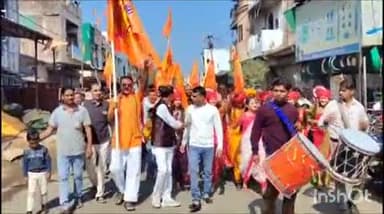 गंधवानी: जीराबाद मंडल में RSS के शताब्दी वर्ष पर विशाल हिंदू सम्मेलन, नगर में निकली भव्य शोभायात्रा