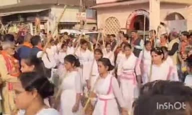 बारां: शहर के श्री राम स्टेडियम से निकला पथ संचलन, 500 से अधिक सेविकाओं ने लिया भाग, जगह-जगह पुष्प वर्षा कर किया स्वागत