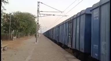 सिवनी: रेलवे स्टेशन पर रेल कंटेनर रेस्टोरेंट की आवश्यकता