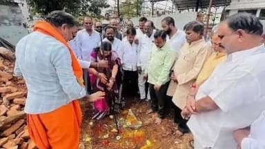 పటాన్చెరు: శ్రీనివాస్ నగర్ కాలనీలో కురుమ సంఘం భవన నిర్మాణానికి భూమి పూజ