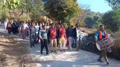 सरकाघाट: हंशाल गांव को सड़क की सौगात, सरकाघाट विधायक दलीप ठाकुर ने किया उद्घाटन