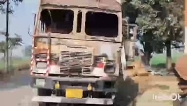 घिरोर: घिरोर कोसमा राजवा के निकट ट्रक में आग लगी, शॉर्ट सर्किट से मारुति सुजुकी के पार्ट्स जलकर हुए खाक, मौके पर पहुंची पुलिस