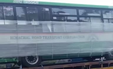 सोलन: इलेक्ट्रिक बस के चल रहे ट्रायल, बैटरी पावर की हो रही है जांच