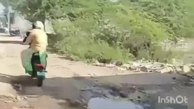 बारां: वार्ड नंबर 30 धोलाई बस्ती व वाल्मीकि बस्ती में रोड और नाली बनाने की मांग को लेकर आयुक्त को ज्ञापन सौंपा गया