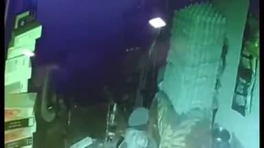 अम्बाला: अंबाला: गोयल कम्युनिकेशन से 12 मोबाइल चोरी, सीसीटीवी में कैद हुई वारदात