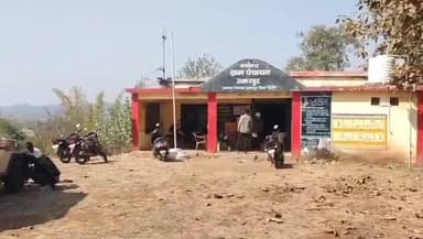 डिंडौरी: अमरपुर में कृषक कल्याण वर्ष रथयात्रा कार्यक्रम में अधिकारी अनुपस्थित, मंडल अध्यक्ष ने जताई नाराजगी