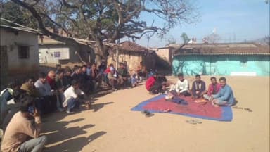 कैरो: मकर संक्रांति मेला की तैयारी को लेकर कैरो खरता अखाड़ा में ग्रामीणों की बैठक, व्यवस्था और कार्यक्रमों पर हुई चर्चा