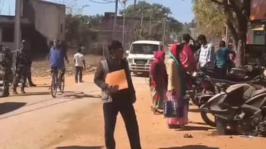 जलडेगा: जलडेगा में अंचल कार्यालय ने अतिक्रमण को लेकर किया प्रचार-प्रसार, एक सप्ताह में स्वत: अतिक्रमण हटाने का निर्देश