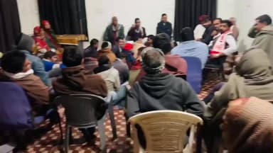 बेगुं: बेगू उपखंड क्षेत्र के जयनगर में सकल हिन्दू समाज द्वारा विराट हिंदू सम्मेलन की तैयारी को लेकर बैठक आयोजित की गई