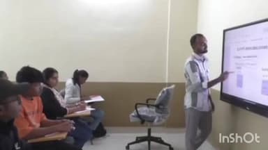 આહવા માં ડોક્ટર આંબેડકર વનવાસી કલ્યાણ ટ્રસ્ટ સેવાધામ દ્વારા બિરસા મુંડા કૌશલ્ય ભવન ખાતે નિશુલ્ક માર્ગદર્શન આપવામાં આવે