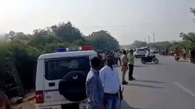 ચાણસ્મા: ચાણકમાં હારીજ હાઇવે માર્ગ ઉપર લક્ઝરી પલટી મારી જતા બેના મોત,18 મુસાફરો ઘાયલ