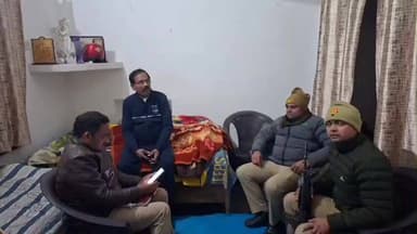 बागपत: कपसाढ़ हत्याकांड के पीड़ितों से मिलने जा रहे आप जिलाध्यक्ष ओमबीर सिंह को किया गया हाउस अरेस्ट