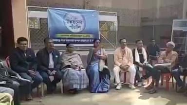 সোনারপুর: সোনারপুর উত্তর বিধানসভা কেন্দ্রের অন্তর্গত আনন্দপল্লী এলাকায় উন্নয়নের পাঁচালী সংক্রান্ত বিষয় নিয়ে আলোচনা বৈঠক