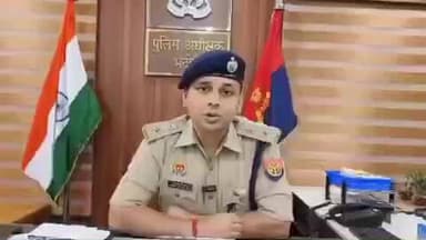 भदोही: भदोही पुलिस ने की सख्त कार्रवाई, 22 अभियुक्तों को किया गिरफ्तार और 122 वाहनों का चालान