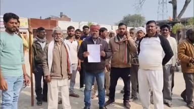 कुंडा: तिलौरी विक्रमपुर के ग्रामीणों ने आवारा पशुओं से परेशान होकर किया प्रदर्शन, उपजिलाधिकारी को सौंपा ज्ञापन