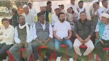 कांकेर: कांग्रेस पार्टी ने एक दिवसीय उपवास कर V B G RAM G बिल के खिलाफ किया विरोध प्रदर्शन