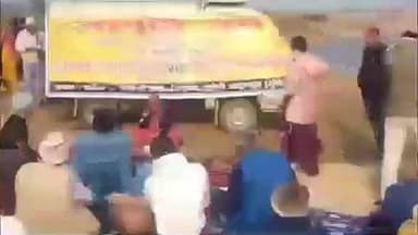 खड़गपुर: हवेली खड़गपुर झील की प्राकृतिक वादियों में जागृति मंच द्वारा कवि सम्मेलन का आयोजन