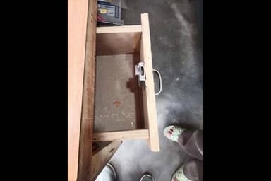 ਮਲੋਟ: ਮਲੋਟ ਵਿਖੇ ਅਗਿਆਤ ਚੋਰਾਂ ਨੇ ਇੱਕੋ ਰਾਤ ਤਿੰਨ ਦੁਕਾਨਾਂ ਦੇ ਤੋੜੇ ਤਾਲੇ, ਨਗਦੀ ਤੇ ਸਮਾਨ ਚੋਰੀ