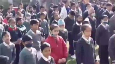 हनुमानगढ़: जिले में कड़ाके की सर्दी के चलते आठवीं कक्षा तक की छुट्टियां बढ़ाई, 12 को भी अवकाश, 13 को लोहड़ी, अब 14 को खुलेंगे स्कूल