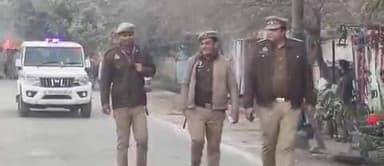 बहेड़ी: बहेड़ी पहुंचे डॉ. प्रवीण तोगड़िया का बाईपास मार्ग स्थित बैंक्वेट हॉल में हुआ ज़ोरदार स्वागत, लोगों को किया संबोधित