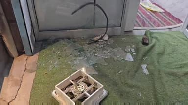 सिरसा: एकता चौक के पास कुछ युवकों ने एक दुकान में की तोड़फोड़, फरार, लोगों की भीड़ जमा