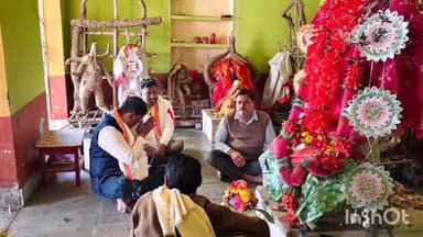 বর্ধমান ২: বর্ধমান দুই ব্লকের পালিতপুর এলাকায় মন্দিরে পূজো দিয়ে জনসংযোগ করলেন বিধায়ক