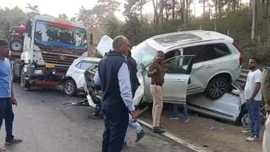 बरेठा घाट पर बड़ा सड़क हादसा, तीन वाहनों की टक्कर में महिला की मौत