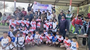 हिसार: गांव तलवंडी बादशाहपुर में कबड्डी प्रतियोगिता का आयोजन, युवाओं को नशे से दूर रहने का संदेश