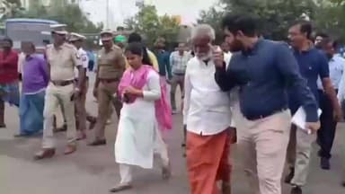 புரசைவாக்கம்: பேருந்து நிலையத்தில் அதிரடி ஆய்வில் ஈடுபட்ட அமைச்சர் சேகர் பாபு - அதிகாரிகளுக்கு முக்கிய உத்தரவு