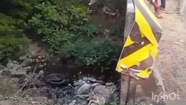 सेलू: अनियंत्रित दुचाकी पुलाला धडकून चालक गंभीर जखमी; खडकीजवळ वर्धा-नागपूर महामार्गावर अपघात