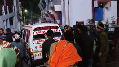 जमुआ: मोहनपुर में सड़क हादसे में तुरुकडीहा निवासी संतोष कुमार की मौत, सदर अस्पताल में हंगामा और सड़क जाम की तैयारी