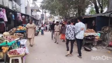 పాలకొండ పట్టణంలో ప్రజలకు పండగ రోజుల్లో జరిగే క్రైమ్ పై అవగాహన కల్పించిన శక్తి టీం సభ్యులు