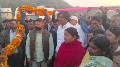 बाघमारा/कतरास: बाघमारामाटी गढा में जनता मजदूर संघ ने वनभोज सह मिलन समारोह का आयोजन किया