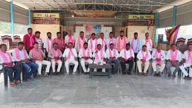 సిద్దిపేట అర్బన్: నంగునూరు మండల కేంద్రంలో మీడియా సమావేశం ఏర్పాటు చేసిన బీఆర్ఎస్ నాయకులు