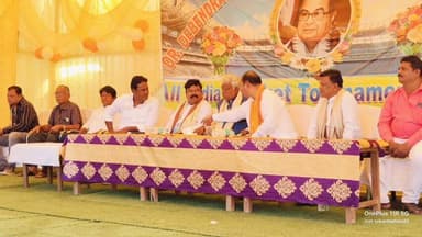 ପାଲଲହଡା: ତାଳଚେରରେ ହେଉଥିବା କ୍ରିକେଟ୍ ଖେଳର ଫାଇନାଲ ମ୍ୟାଚରେ ଯୋଗ ଦେଲେ ଢ଼େଙ୍କାନାଳ ସାଂସଦ ଓ ପାଳଲହଡା ବିଧାୟକ