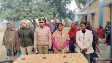 फरेंदा: मिशन शक्ति पेज 5.0 के तहत जहलीपुर में महिलाओं और बालिकाओं को किया गया जागरूक