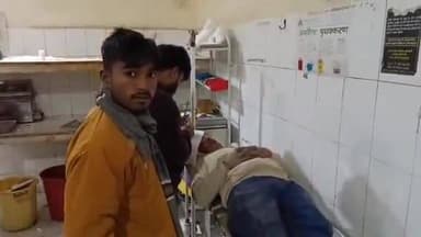 सीतापुर: पिपरी गांव में पुरानी रंजिश के चलते दबंगों ने ससुराल जा रहे व्यक्ति को पकड़कर जमकर पीटा, अस्पताल में कराया गया भर्ती