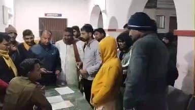 रामगंजमण्डी: रामगंजमंडी में गाय पर कुल्हाड़ी से हमला कर पैर काटा, घटना से गुस्साए लोग थाने पहुंचे और मामला दर्ज कराया