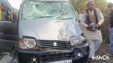 मल्हारगढ़: मल्हारगढ़ में नायरा पंप के सामने खेतों से भागती नीलगाय कार से टकराई, दो घायल