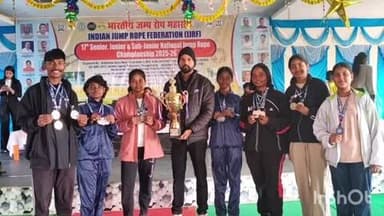 जामताड़ा: रांची में 17वीं सीनियर जंप रोग प्रतियोगिता में झारखंड उपविजेता, जामताड़ा के खिलाड़ियों ने जीता मेडल